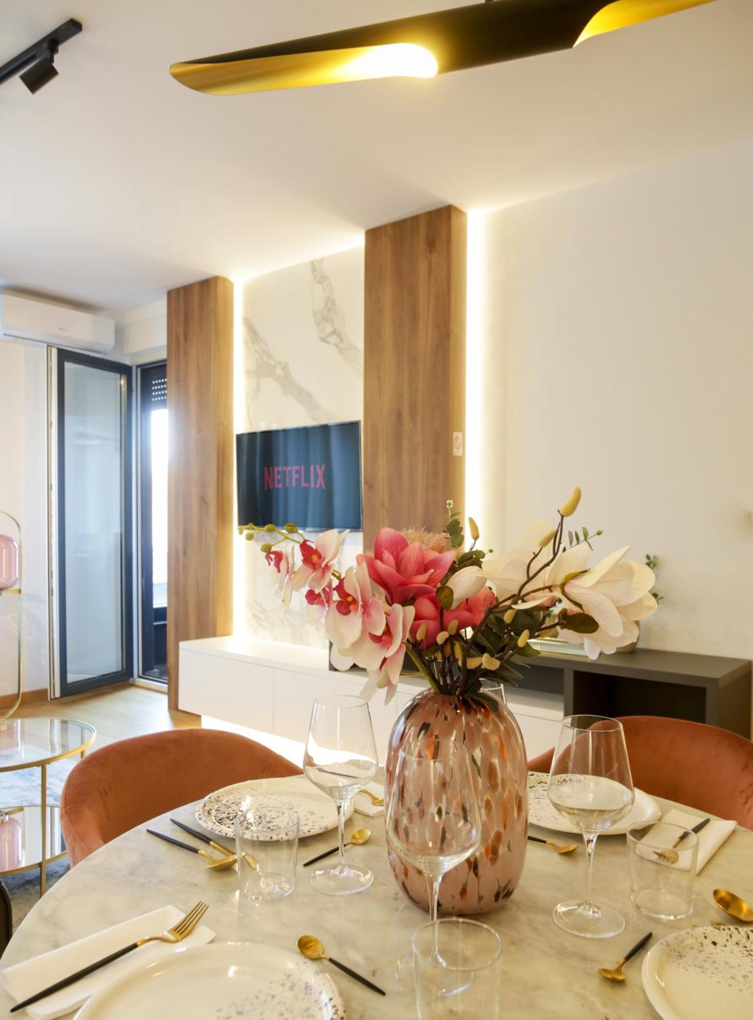Supernova Royal Residence Novi Sad Ngoại thất bức ảnh